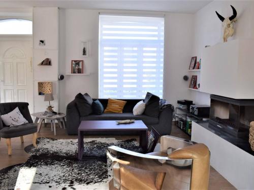 Photo de la galerie de l'établissement Maison 4 étoiles pour 8 pers avec piscine chauffée, proche port de Perros-Guirec - FR-1-368-153, à Perros-Guirec