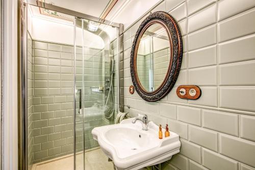 Un baño de Palazzo Stunis - Dimora di Charme