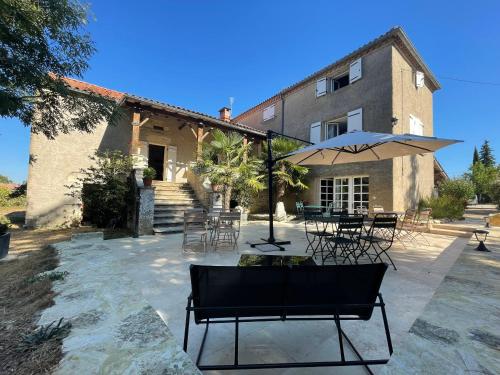 Fotografia z galérie ubytovania Maison piscine Lot v destinácii Laburgade