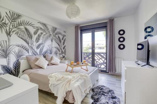 Le Central - Parking - 10' Paris - 30' Disneyland