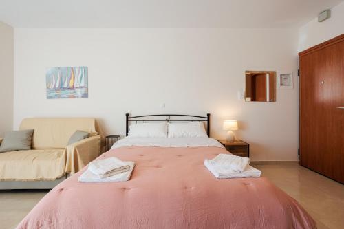 Georgia seaview apartment B2