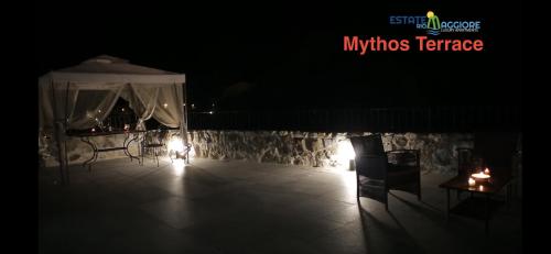 a patio at night with a gazebo and lights at Estate Riomaggiore in Riomaggiore