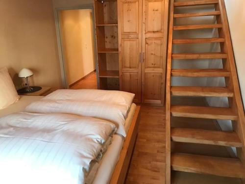 Un ou plusieurs lits dans un hébergement de l'établissement Hotel Weingut Dehren