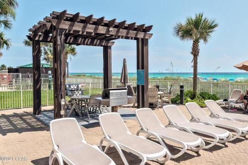 Ocean Villa 305 by Sand Seeker Vacations photo 24