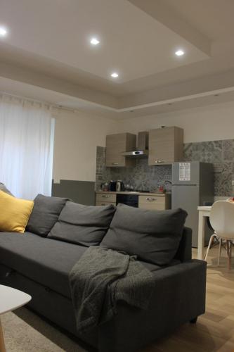 A kitchen or kitchenette at •TO ROME WITH LOVE•