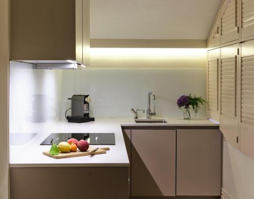 The Apartments by The Sloane Club photo 26
