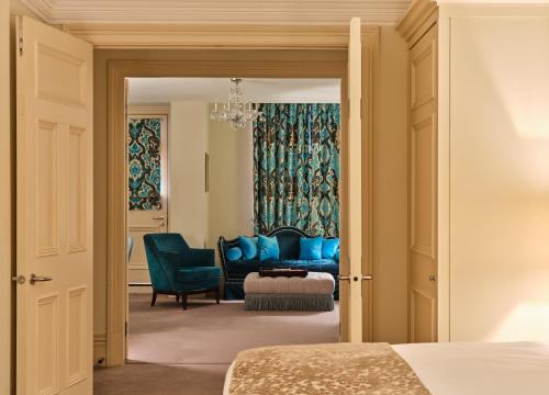 The Apartments by The Sloane Club photo 28