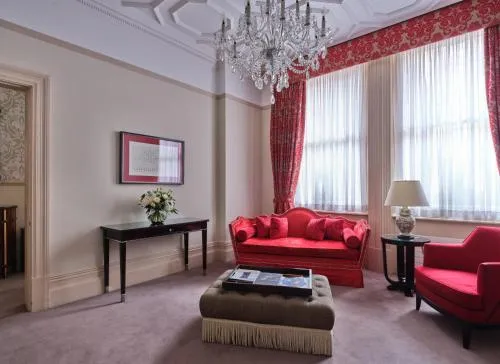 The Apartments by The Sloane Club photo 6