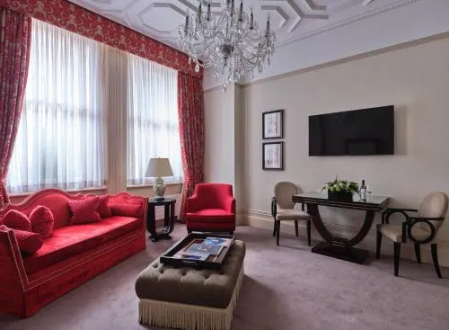 The Apartments by The Sloane Club photo 7