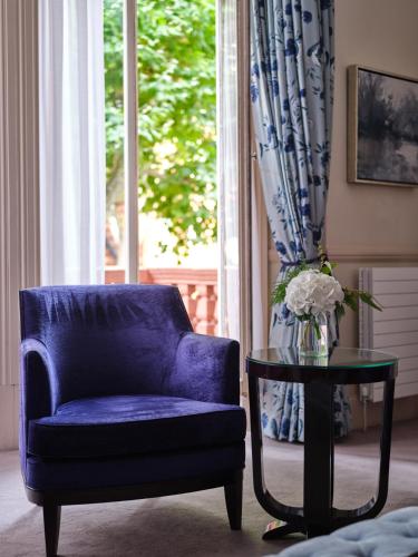 The Apartments by The Sloane Club photo 31