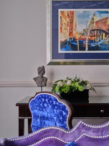 The Apartments by The Sloane Club photo 35