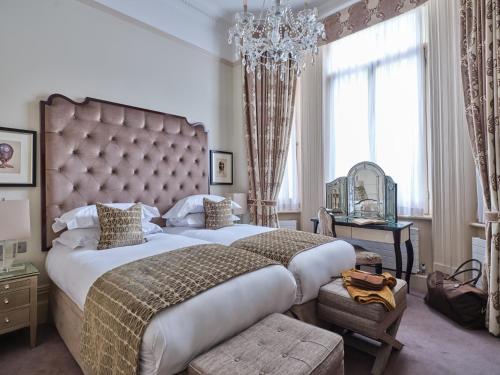 The Apartments by The Sloane Club photo 16