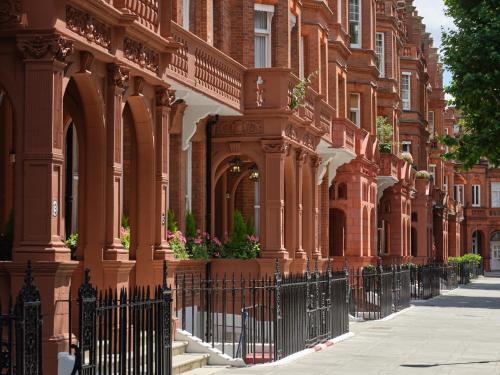 The Apartments by The Sloane Club photo 54