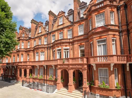 The Apartments by The Sloane Club photo 51
