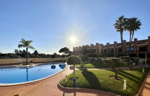 Olivos del golf - Terrace with pool by HD