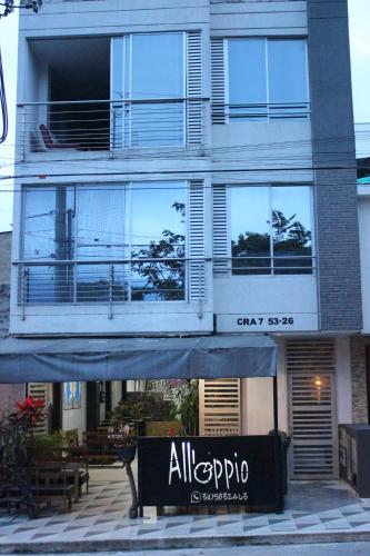 アパートメントが所在する建物