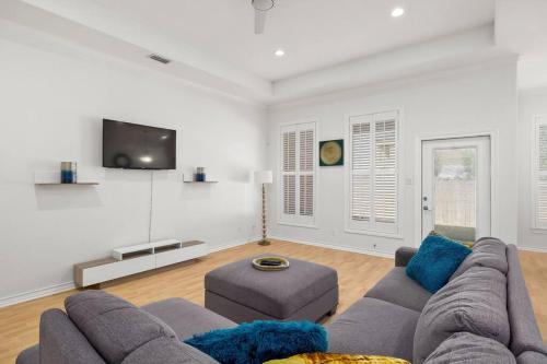 Quiet Valley Home – Photos 5