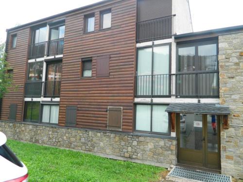 Appartement cosy pour 4 avec balcon et cuisine équipée - FR-1-593-37