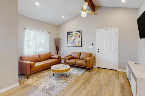 Adams Street Living – Photos 2