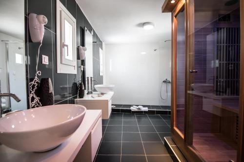 スキロスにあるHotel Nefeliのギャラリーの写真