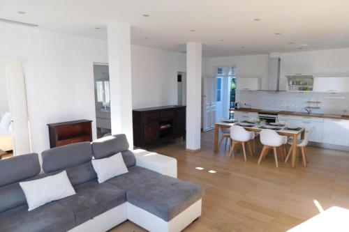 "T3 ground floor of the villa "Les muguets" 3 minutes from the beach"