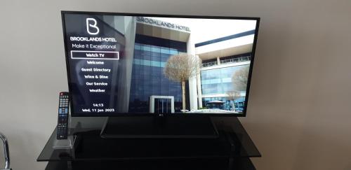 ブルックランズ ホテル ＆ スパにあるテレビまたはエンターテインメントセンター