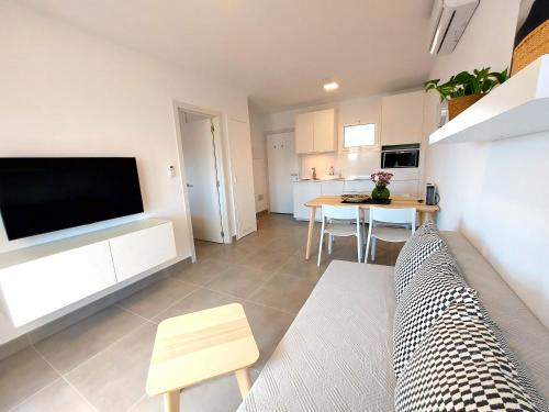 Suite Mirapuerto - Luxury apartment with sea view TV 또는 엔터테인먼트 센터