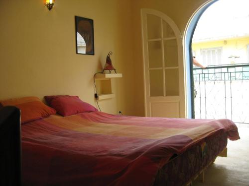 Lova arba lovos apgyvendinimo įstaigoje Appartement Avec Vue Panoramique Casbah Tanger 3ch