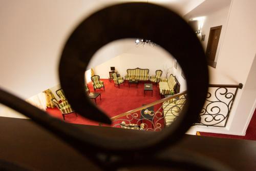 Фотография из галереи Hotel Art в Бузэу
