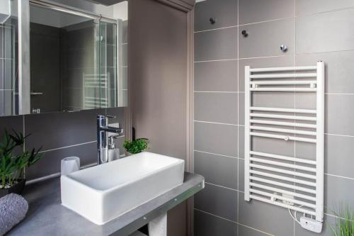 Lascaris Prestige, T2, 2P, PK, Port et Promenade