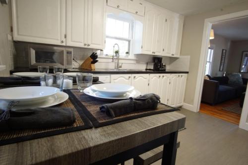 915 Twenty-Third St Upper – Photos 5