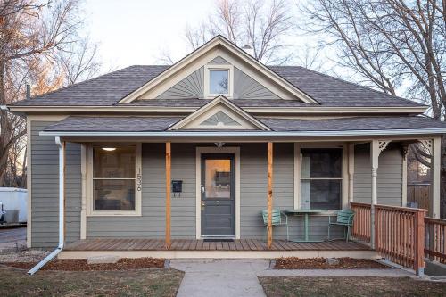 1536 Tenth Ave Upper – Photos 3