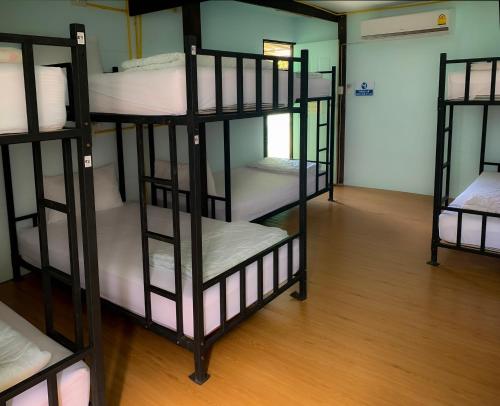 Postel nebo postele na pokoji v ubytování Ozone Beach House