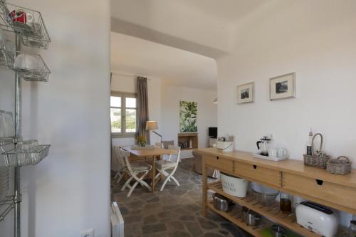 Kallisti Elia · Serene holiday villa - Views, nr Best family Beach