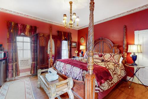 Säng eller sängar i ett rum på Bridgeford House