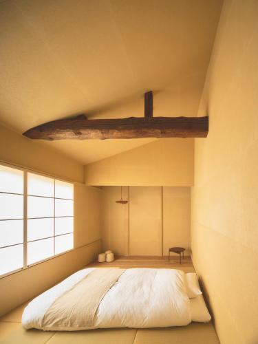 A day in khaki - Muromachi