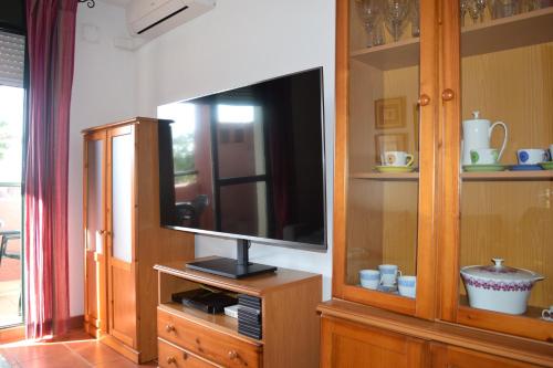 A kitchen or kitchenette at Apartamento en la Barrosa
