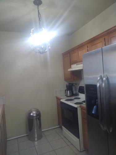 721 EAST MADISON – Photos 4
