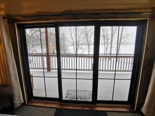 Stoco Lake Lodge – Photos 2