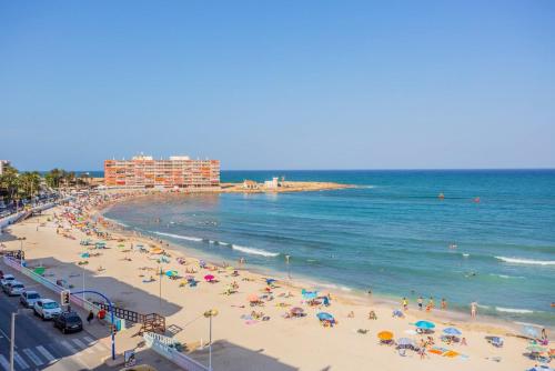 Paradiso Aldea Del Mar - Renovated 2BR Apartment - 300m from the Beach