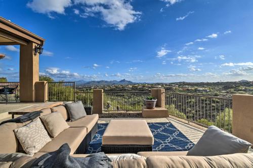 Φωτογραφία από το άλμπουμ του Luxury Fountain Hills Home with Stunning Views! σε Fountain Hills