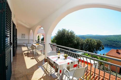 Apartment Zulijani A6