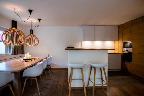 Dapur atau dapur kecil di Olympic R2 - pied des pistes - carless holidays!
