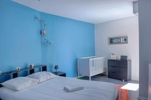 Postel nebo postele na pokoji v ubytování Superbe appart/ 2ch / 4 pers / Terrasse / vue mer