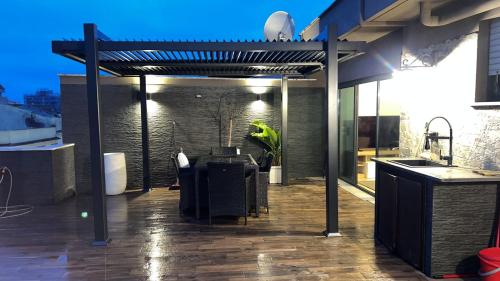 Rooftop House – Photos 2
