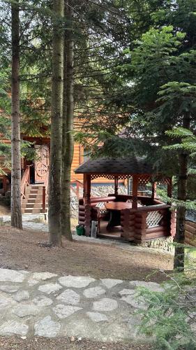 Restaurace v ubytování Forest House
