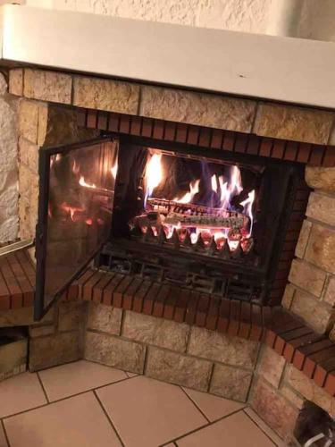 Photo de la galerie de l'établissement La maison des Pins, à Saint-Julien-du-Verdon