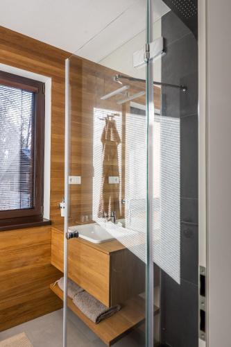 Koupelna v ubytování Lúčnica apartments Tále