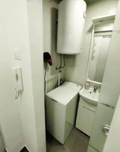 Fenix studio apartment, Zagreb