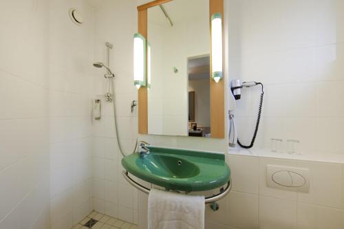 ibis Bamberg Altstadt tesisinde bir banyo